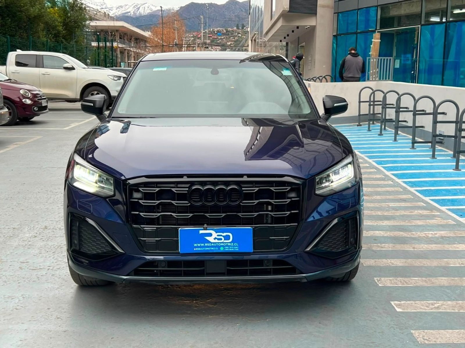 Audi Q2 35 TFSI 1.4 T 2022 - Foto 2 de 10
