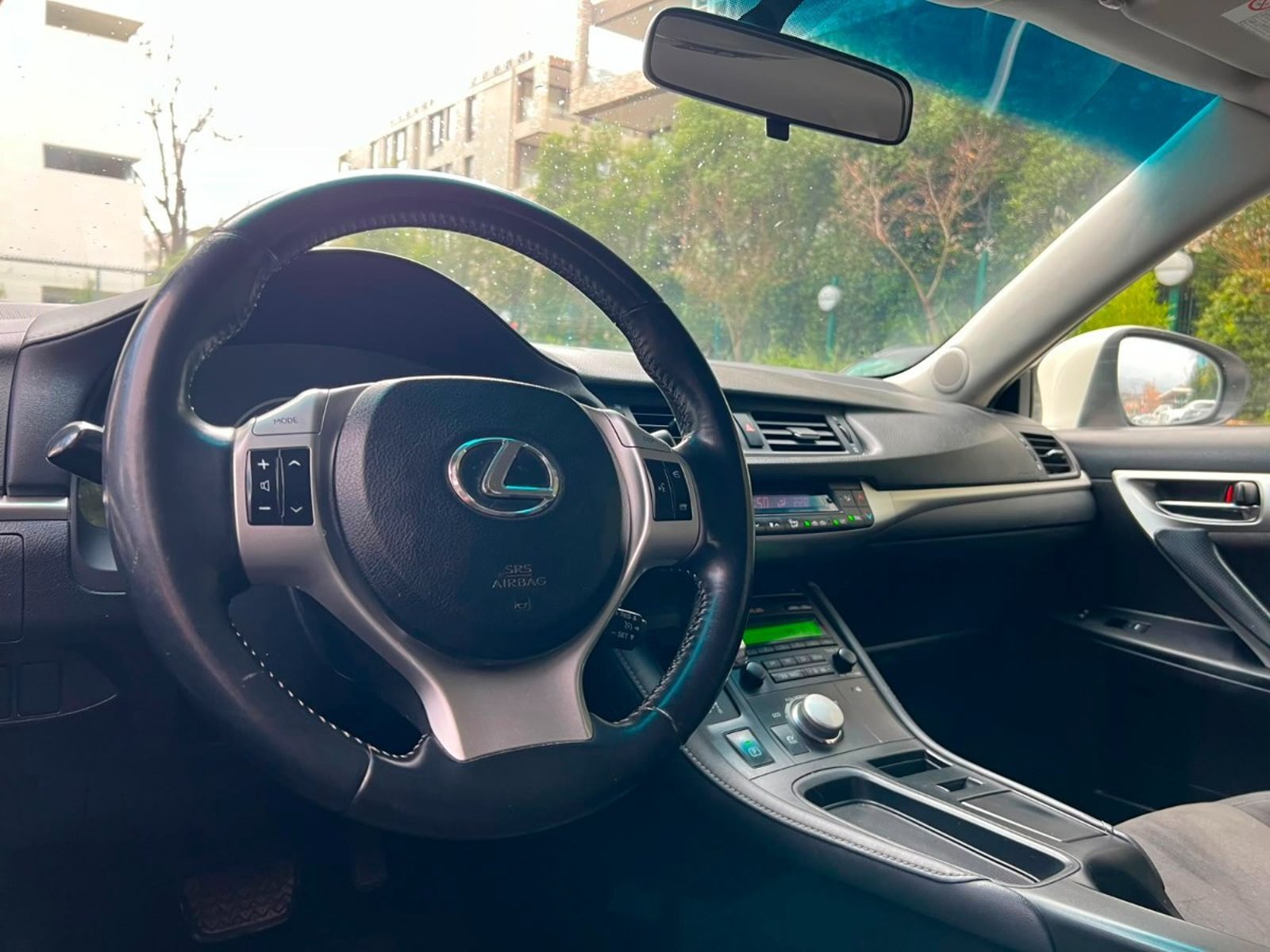 Lexus CT200H 1.8 AT 2012 - Imagen 10 de 10