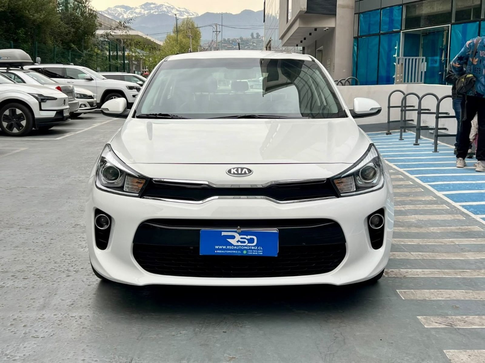 Kia RÍO 5 EX SPORT 1.6 MT 2018 - Foto 2 de 10