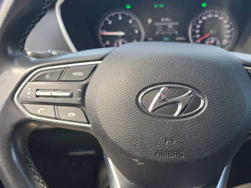 Hyundai SANTA FE TM CRDI 2.2 AUT 2023 - Imagen 15 de 18