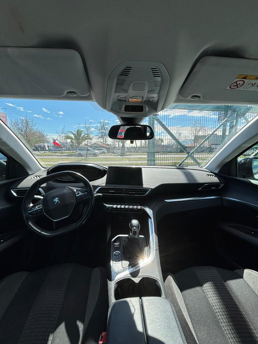 Peugeot 3008 BLUE HDI 130 1.5 2022 - Imagen 4 de 5