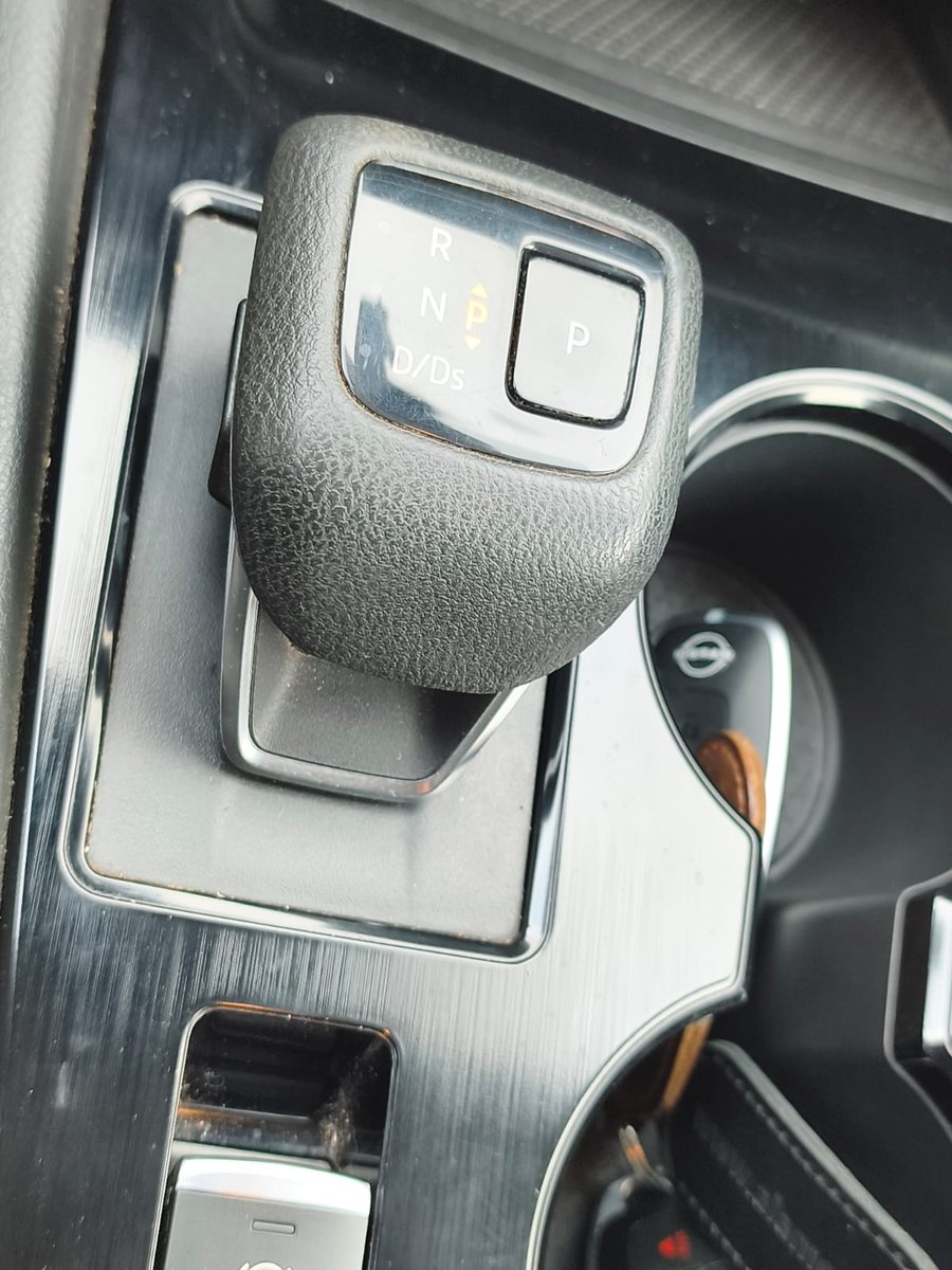 Nissan X TRAIL 4X2 7P CVT 2.5 2023 - Imagen 9 de 10