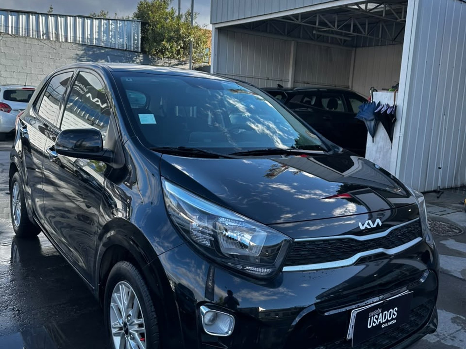 Kia MORNING 1.2 2022 - Foto 2 de 7