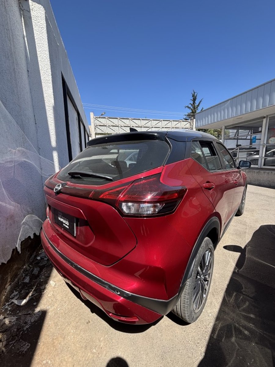 Nissan KICKS 4X2 1.6 AUT 2023 - Imagen 4 de 7