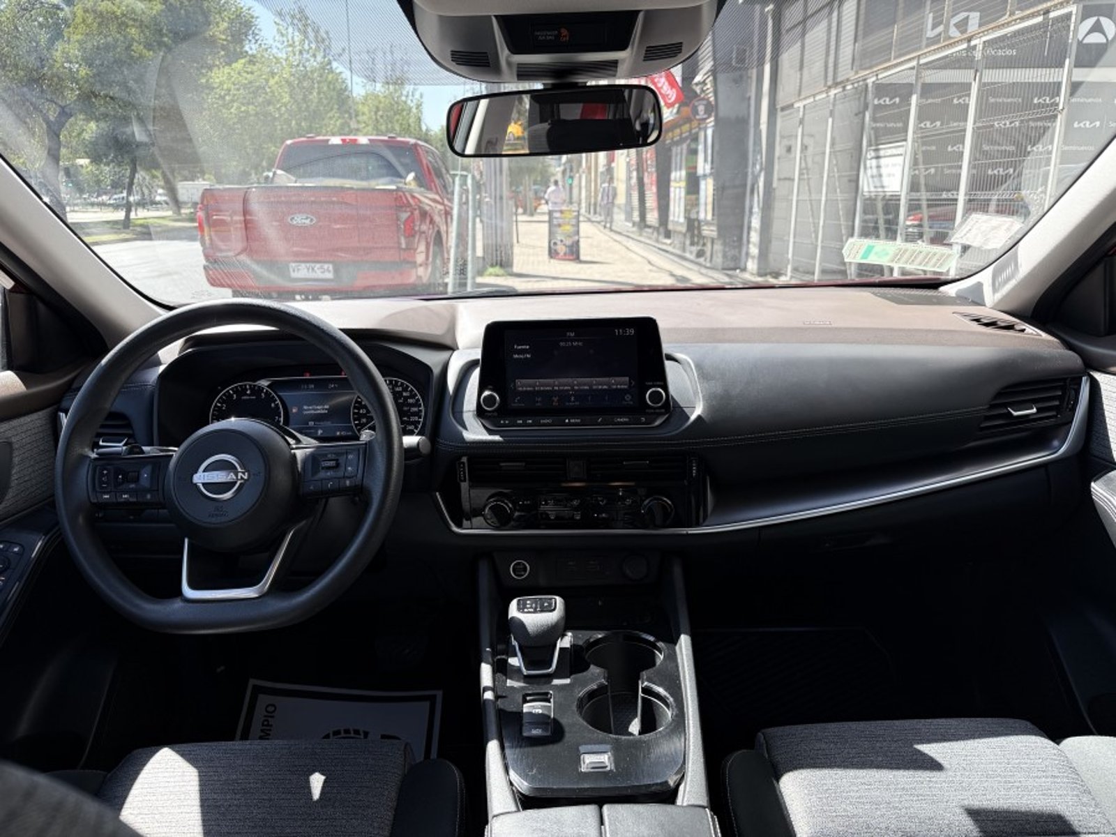 Nissan X TRAIL 4X2 7P CVT 2.5 2024 - Imagen 7 de 8