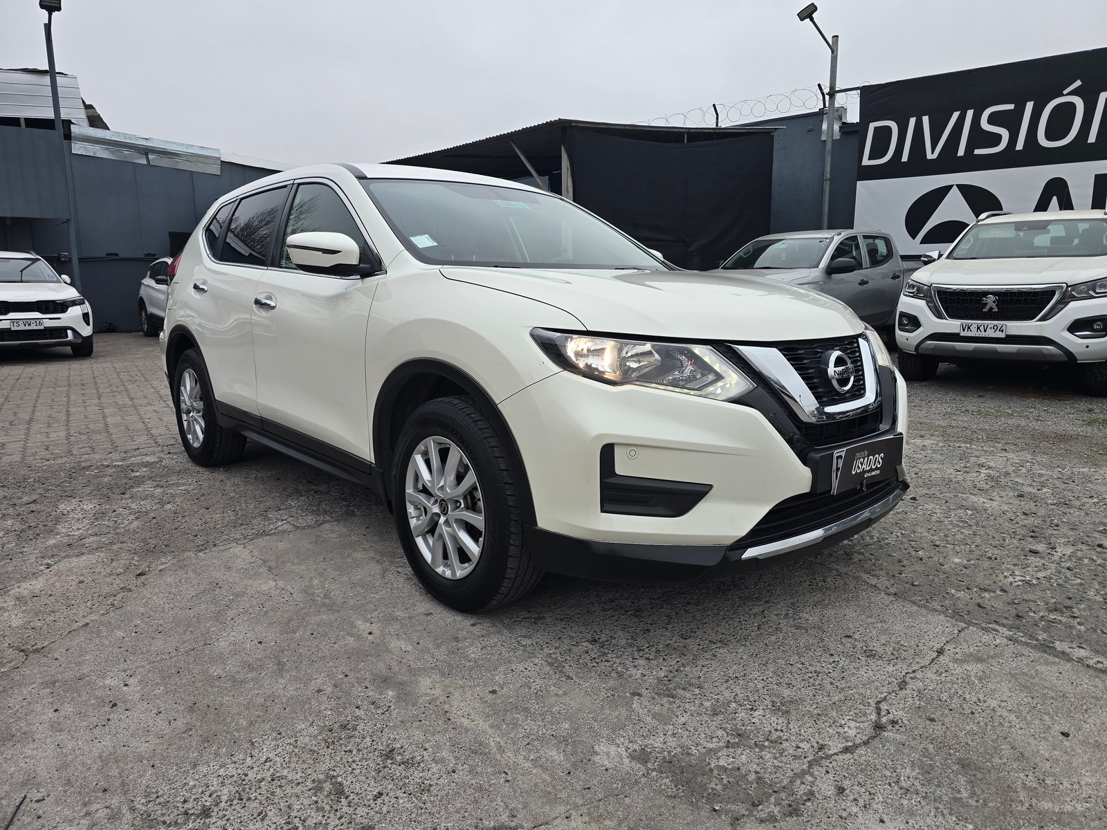 Nissan X TRAIL SENSE 2.5 2021 - Imagen 13 de 18