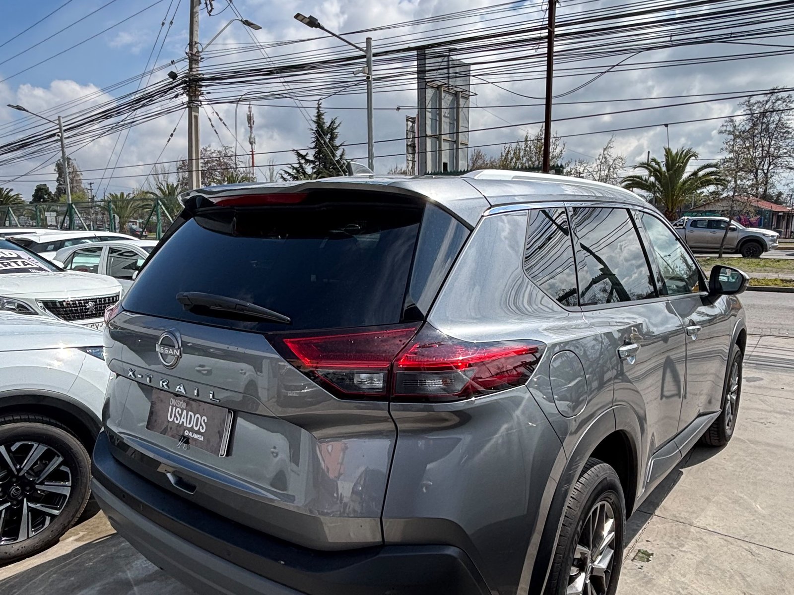 Nissan X TRAIL 4X2 2.5 AUT 2025 - Foto 4 de 5