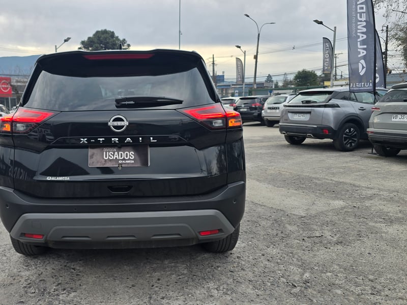 Nissan X TRAIL 4X2 2.5 AUT 2025 - Imagen 4 de 18