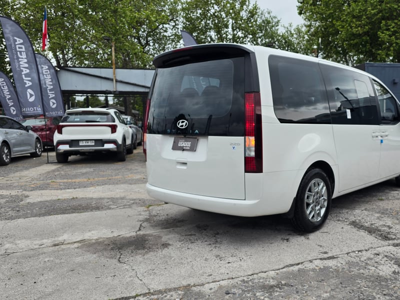 Hyundai STARIA 2.2 2025 - Imagen 3 de 7