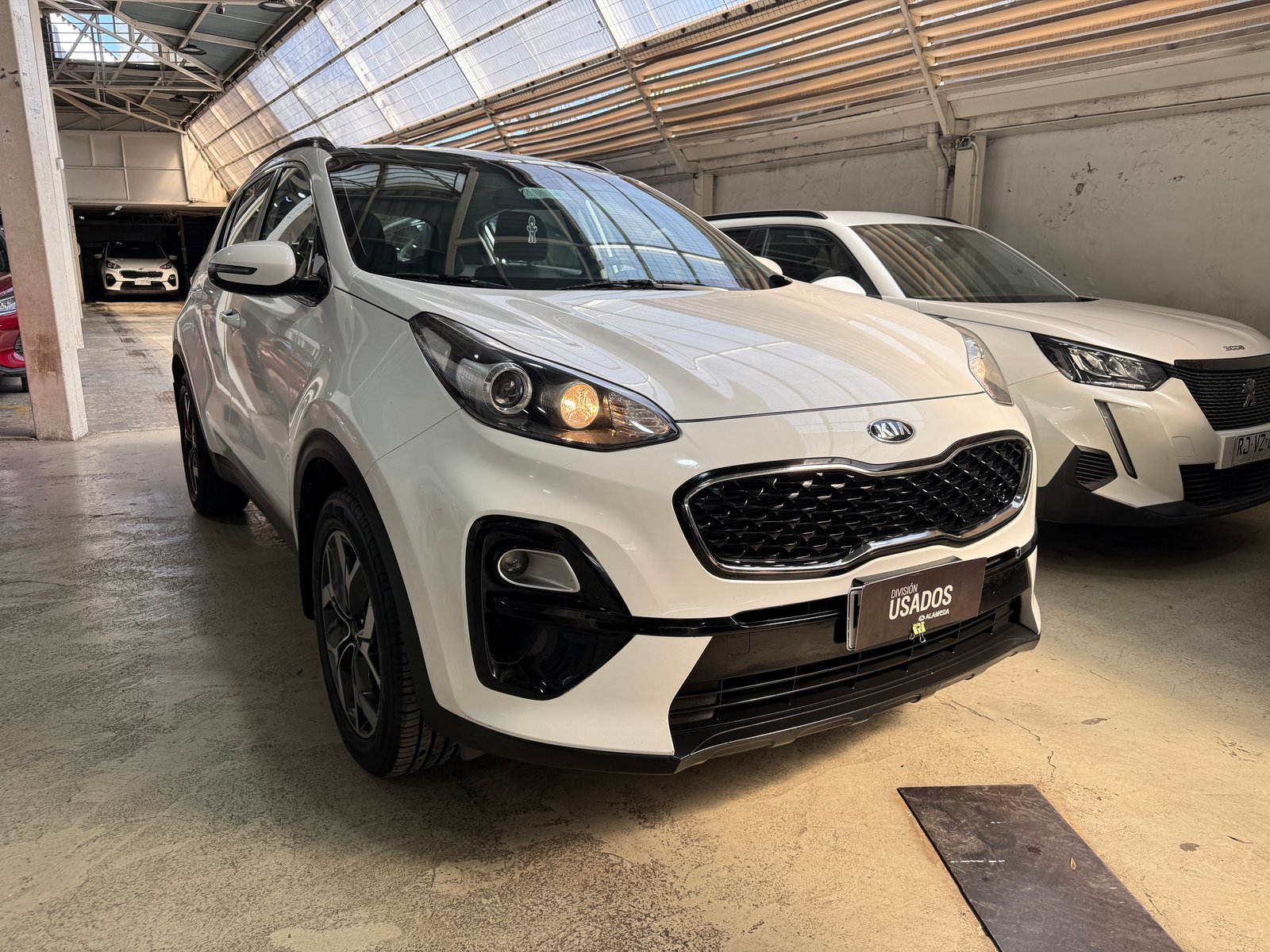 Kia SPORTAGE 2.0 AUT 2019 - Foto 3 de 9