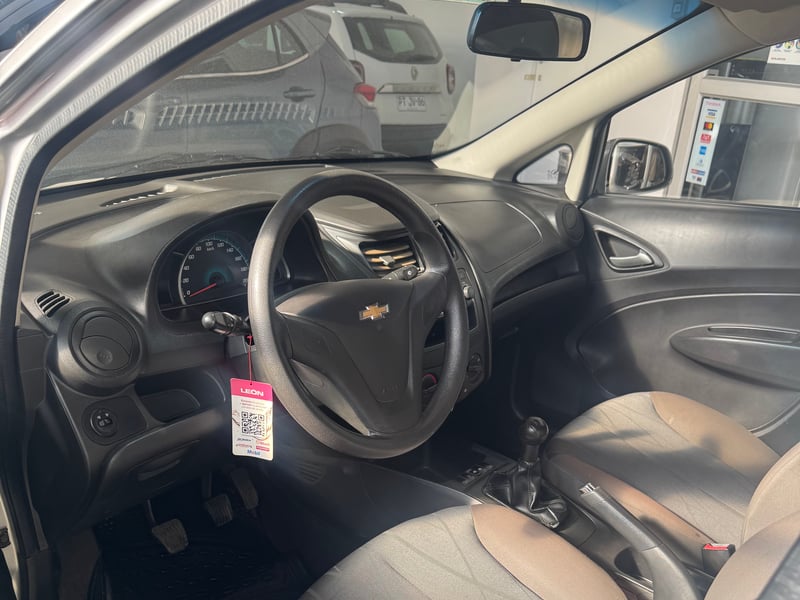 Chevrolet SAIL II 1.4 2014 - Imagen 3 de 5