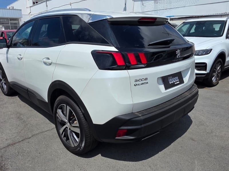 Peugeot 3008 PURETECH 1.2L 2023 - Imagen 8 de 8