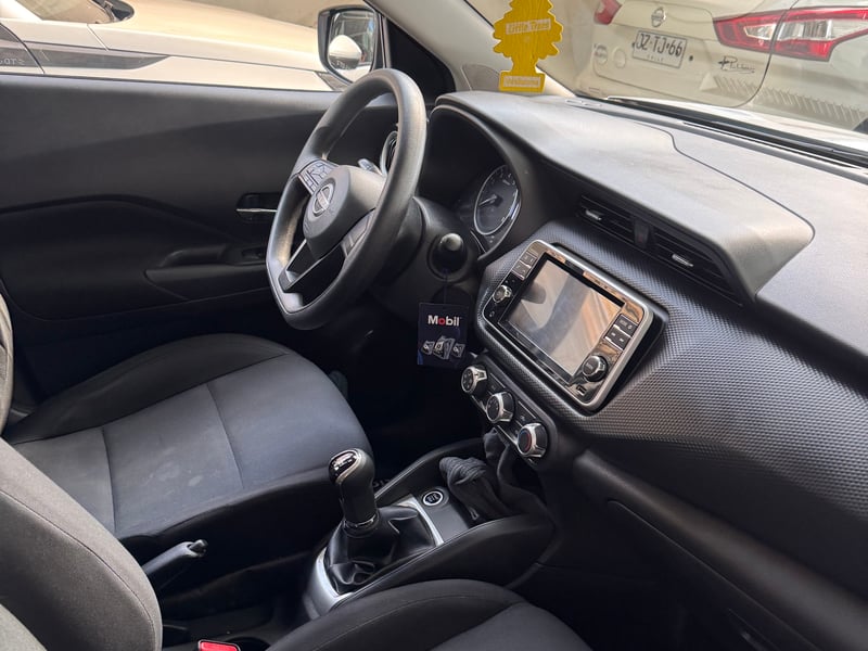 Nissan KICKS MT 1.6 2023 - Imagen 4 de 10