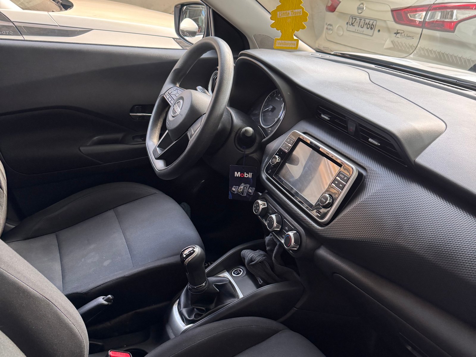Nissan KICKS MT 1.6 2023 - Foto 4 de 10
