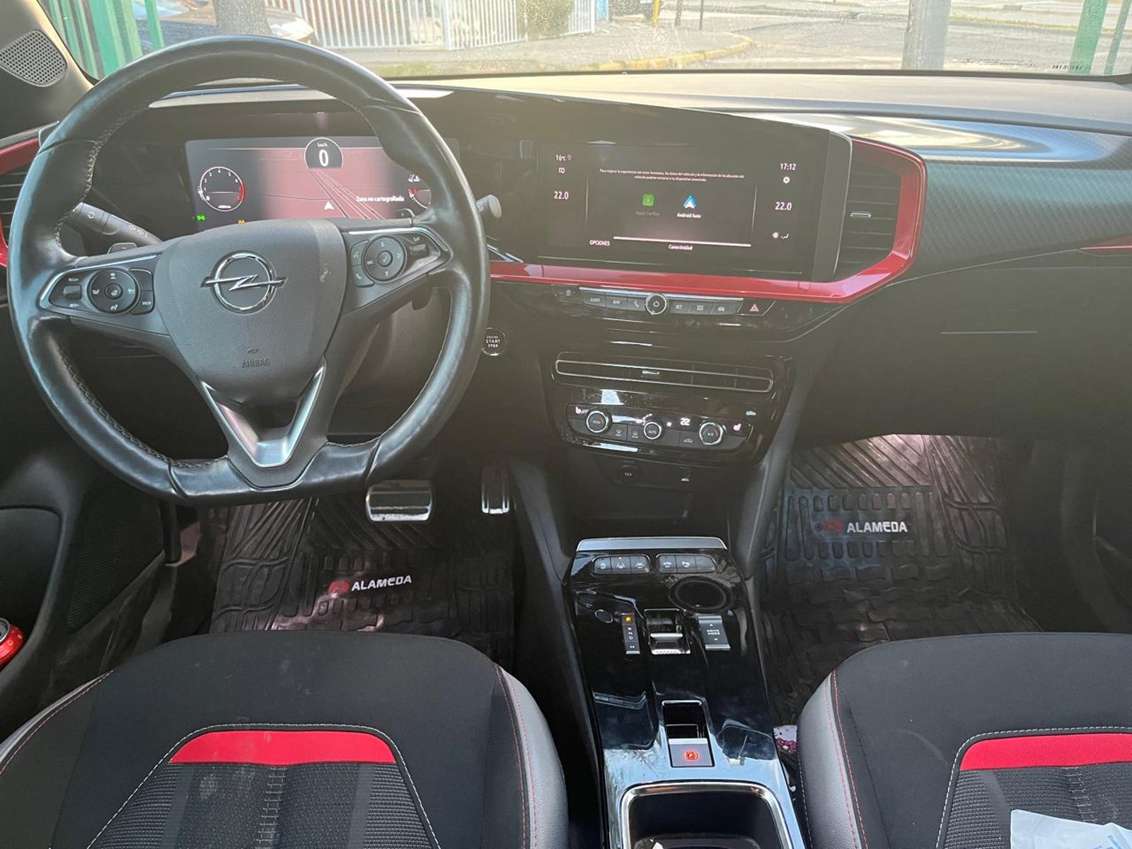 Opel MOKKA 1.2T AUT 2023 - Foto 4 de 7