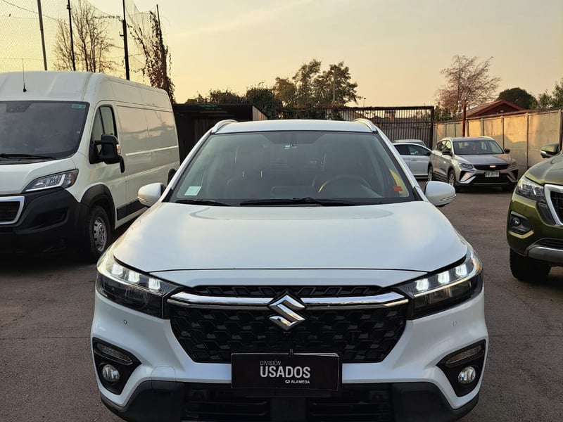 Suzuki S CROSS GLX 1.4 2023 - Imagen 3 de 8