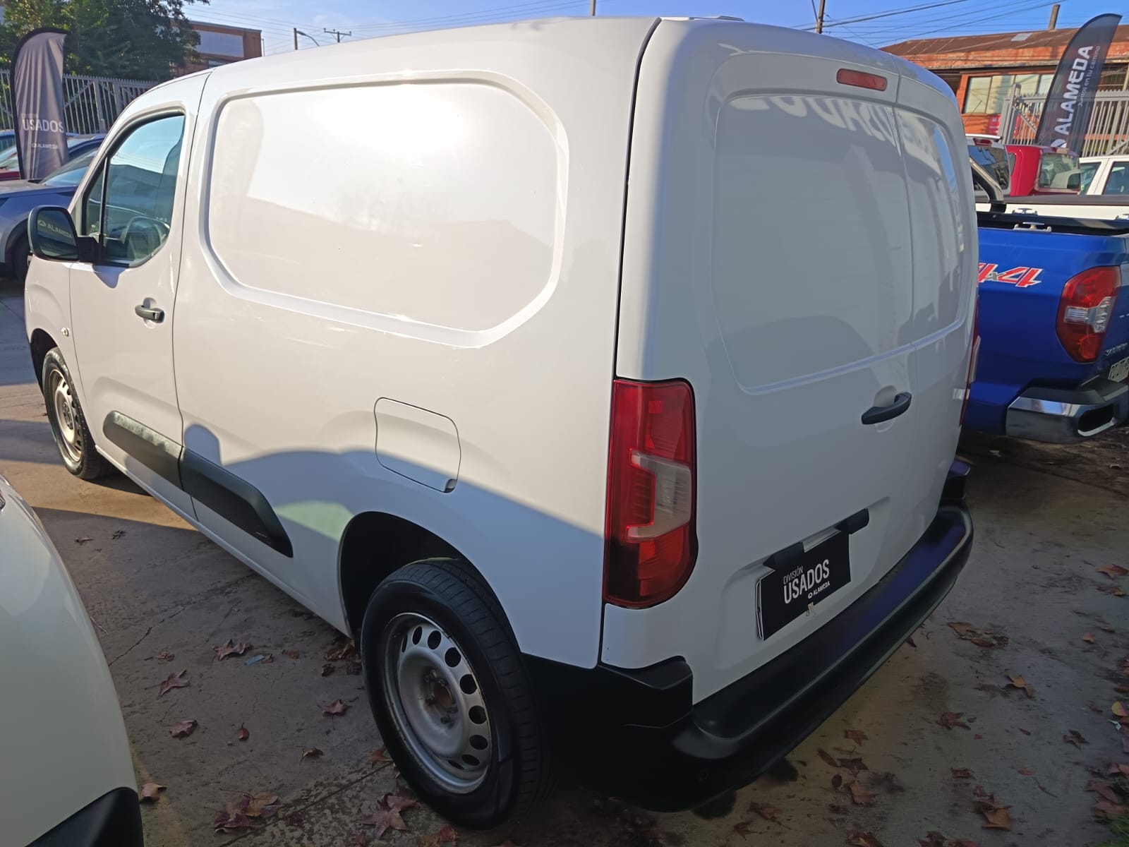 Citroën BERLINGO 1.5 2023 - Imagen 5 de 8