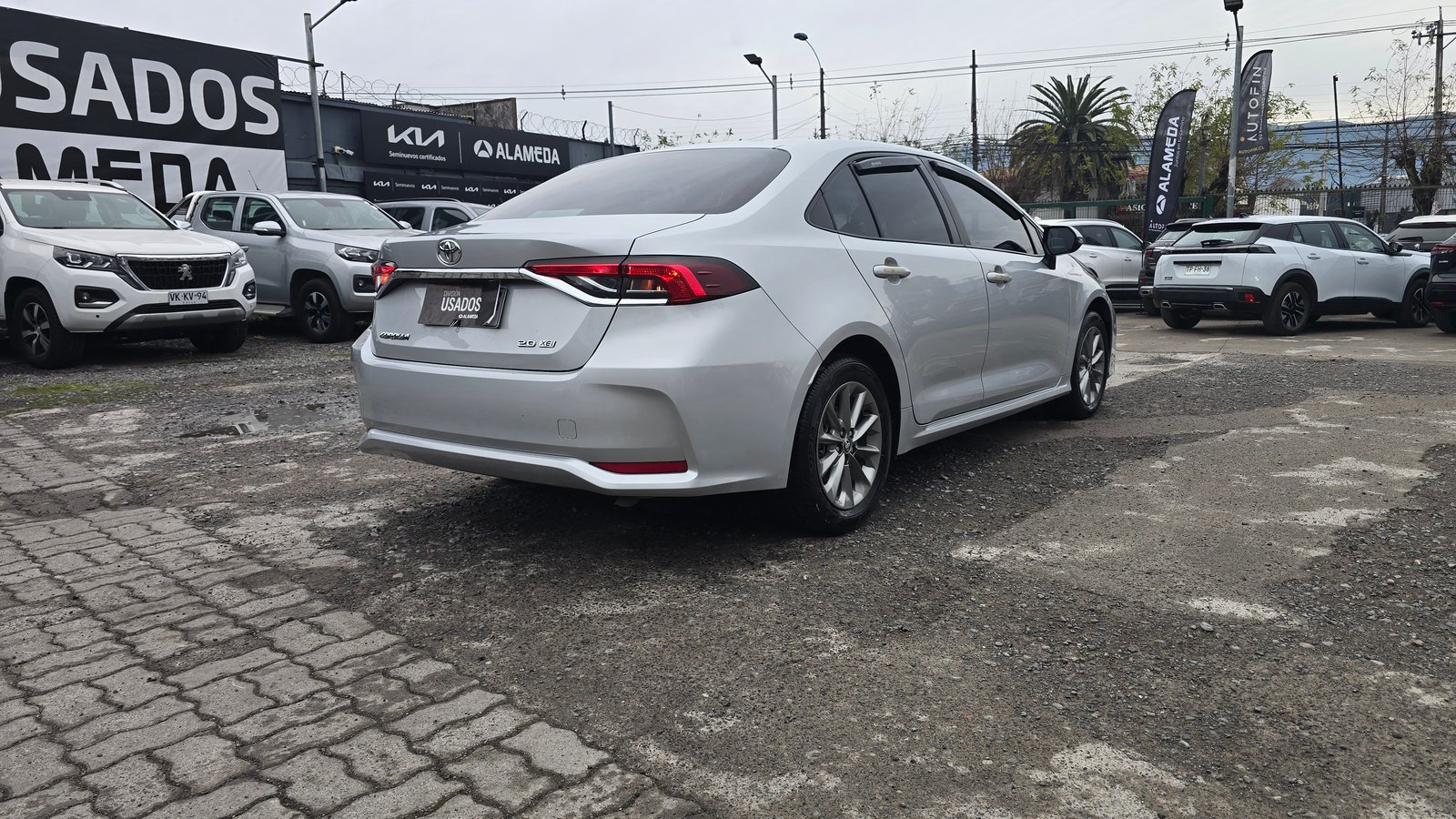 Toyota COROLLA XEI 2.0 2023 - Imagen 5 de 10