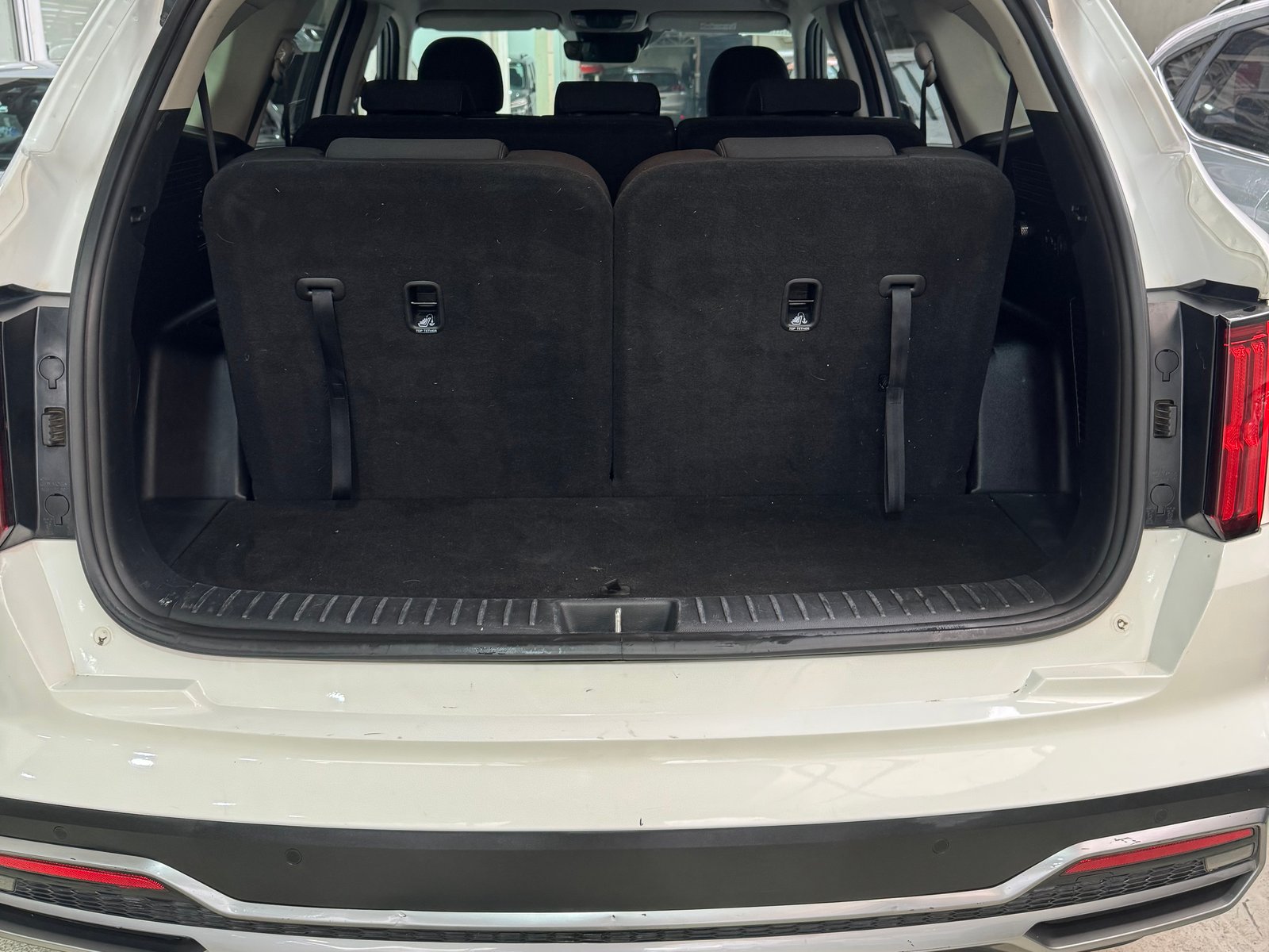Kia SORENTO 2WD 2.5 AUT 2023 - Foto 5 de 8