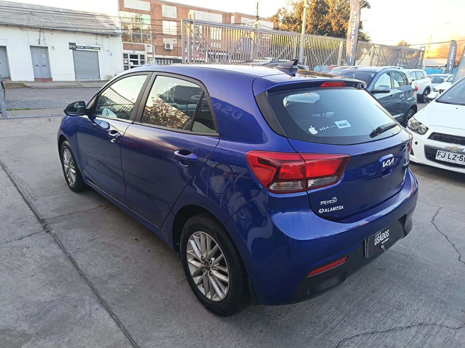 Kia RIO 5 LX 1.4 2023 - Imagen 4 de 7