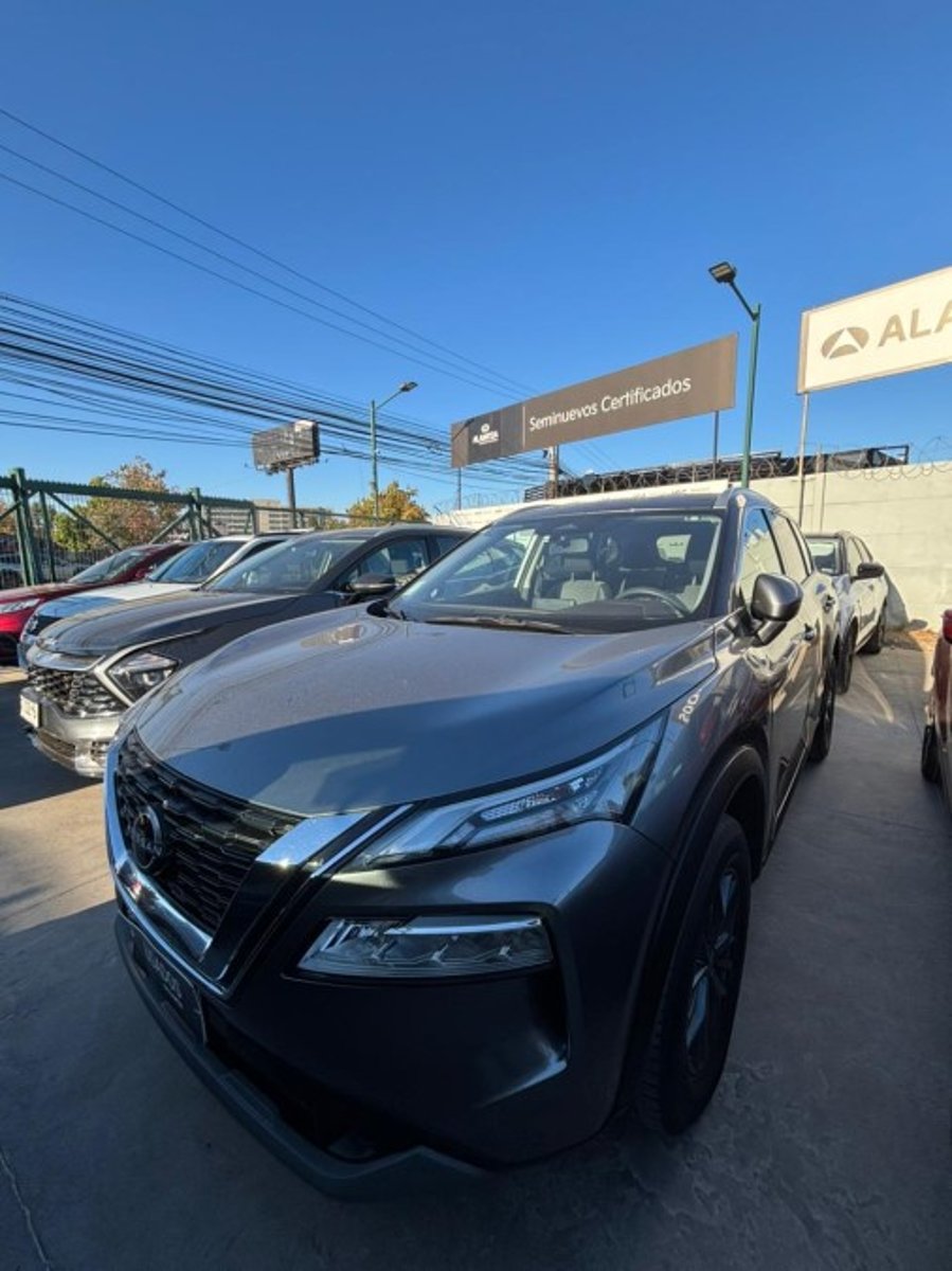 Nissan X TRAIL 2WD 2.5 AUT 2025 - Imagen 4 de 7