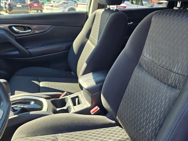 Nissan X TRAIL SENSE CVT 2.5 2019 - Imagen 18 de 19