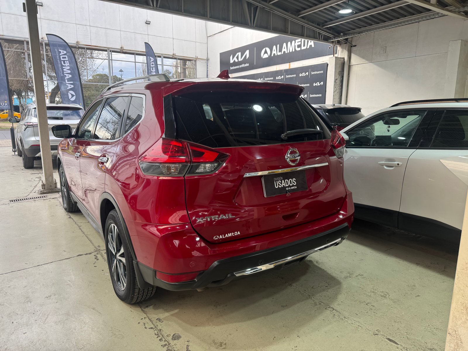 Nissan X TRAIL 2.5 2021 - Foto 2 de 9