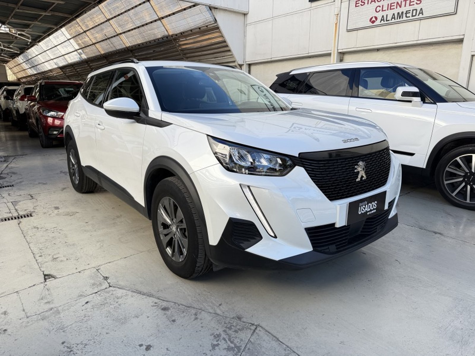 Peugeot 2008 PURETECH 130 4X2 1.2 2024 - Foto 2 de 9