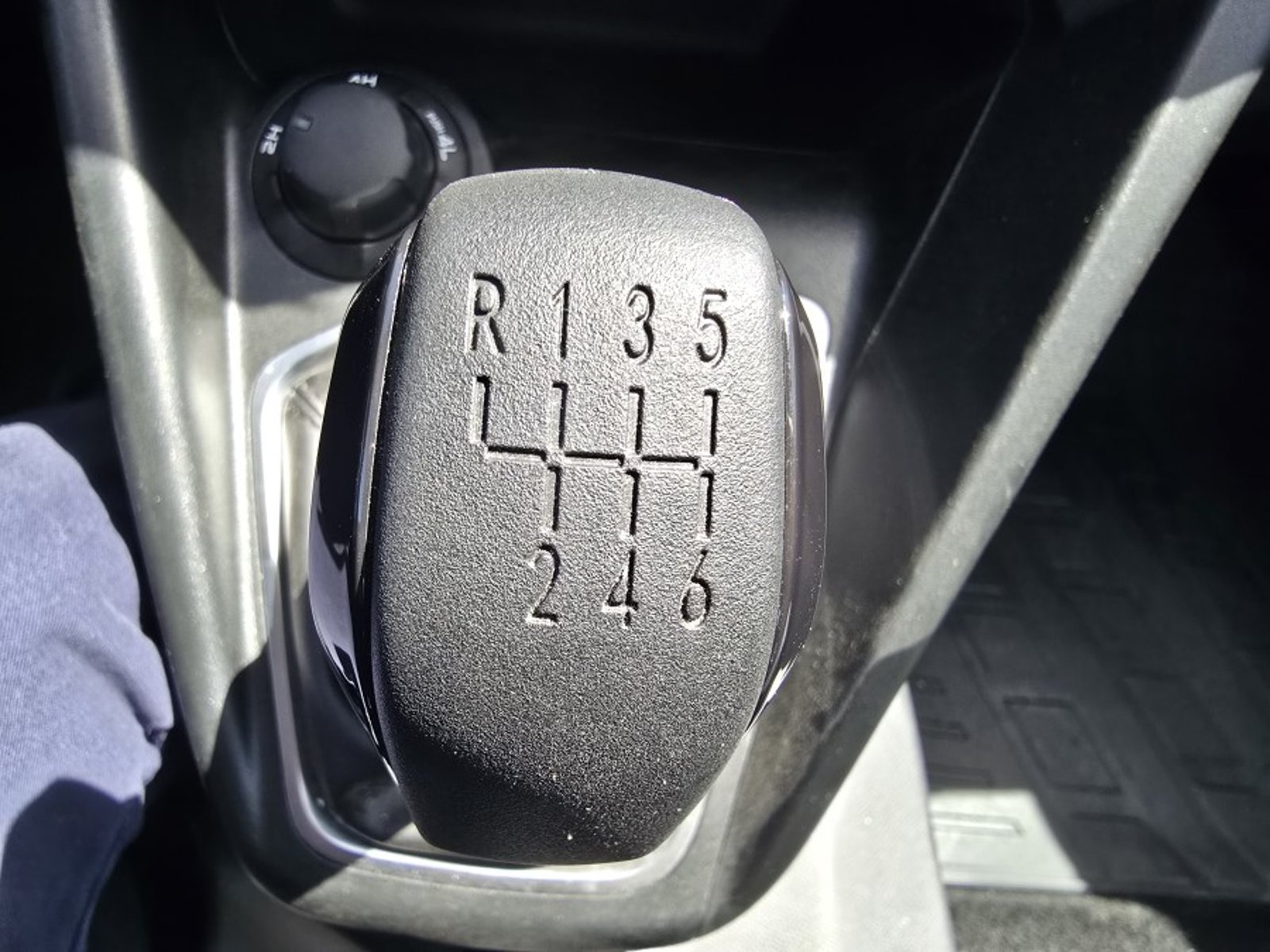 Peugeot LANDTREK BLUE HDI 180 4X4 2.2 2026 - Imagen 7 de 10