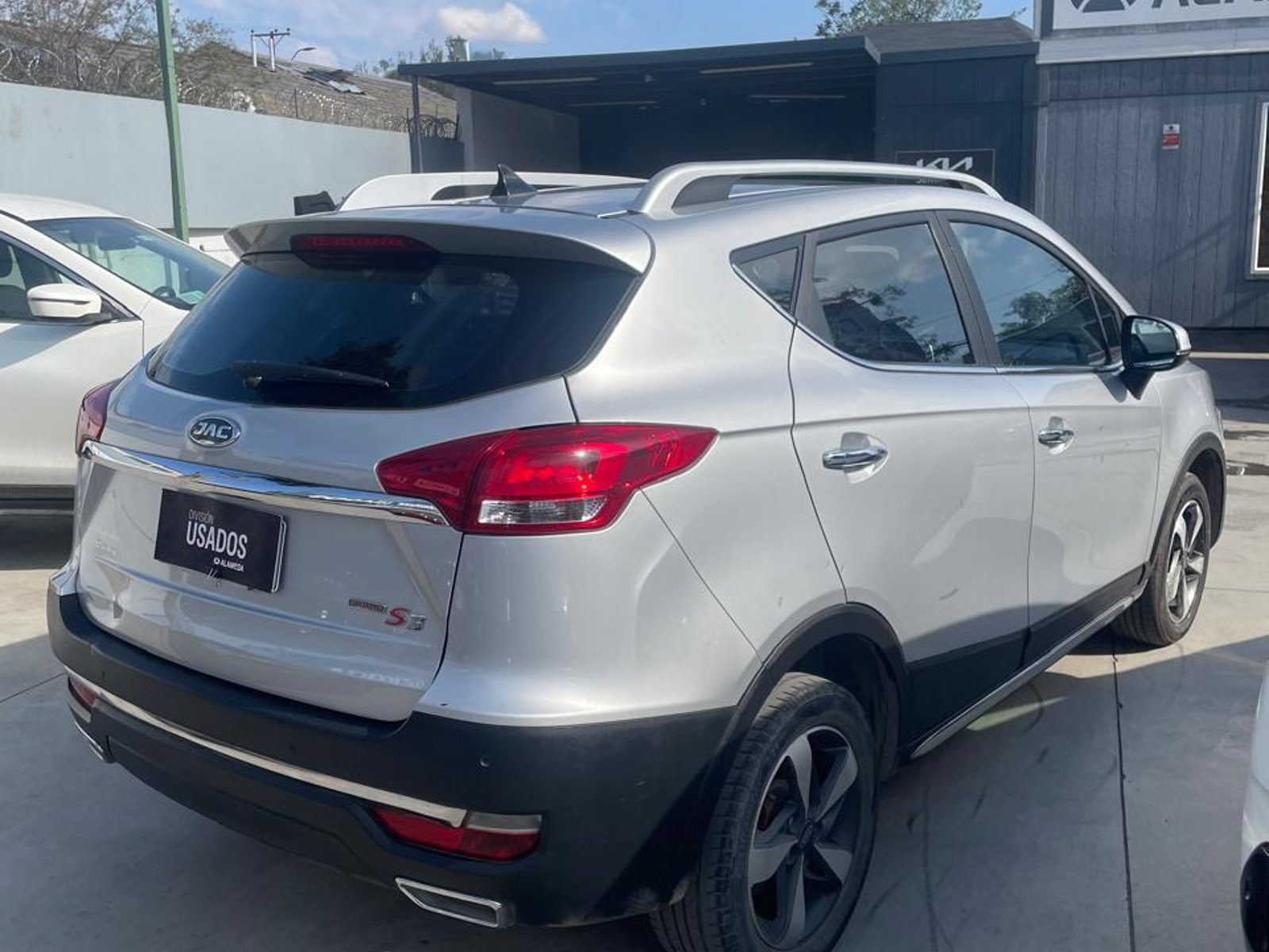 JAC GRAND S3 HB 1.6 2020 - Foto 4 de 9