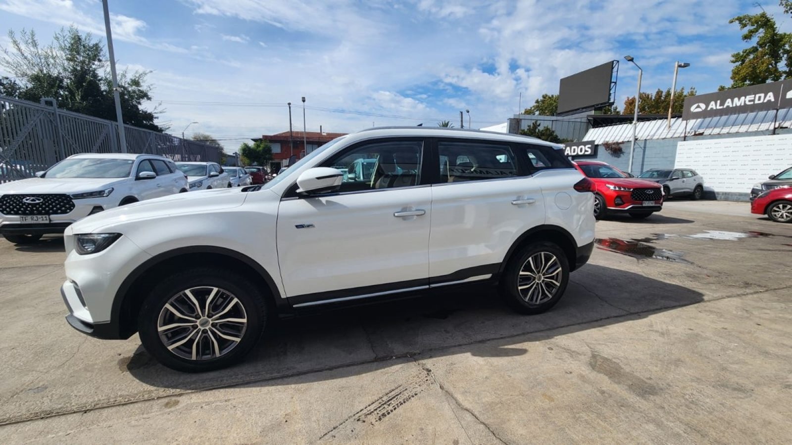 Geely AZKARRA 1.5 AUT 2022 - Imagen 8 de 9