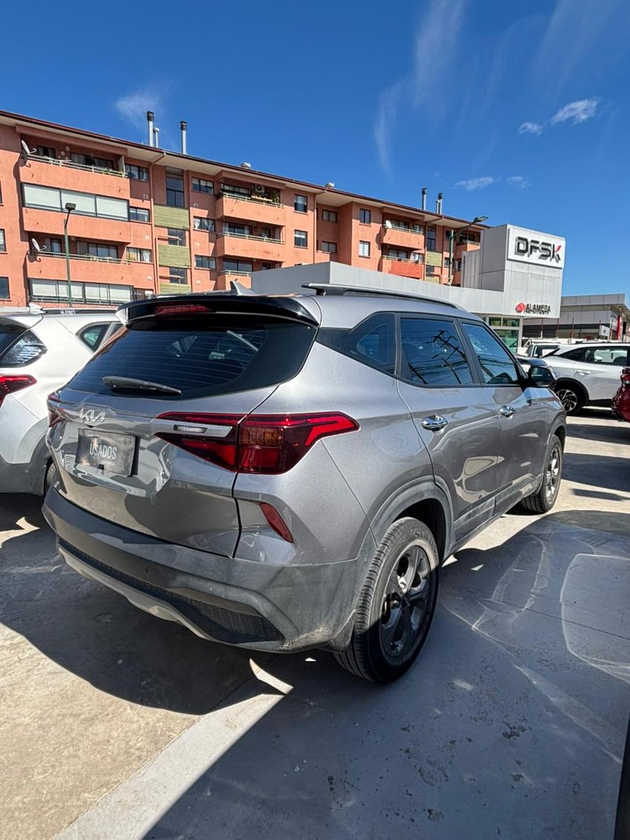 Kia SELTOS EX 1.6 2022 - Imagen 4 de 6