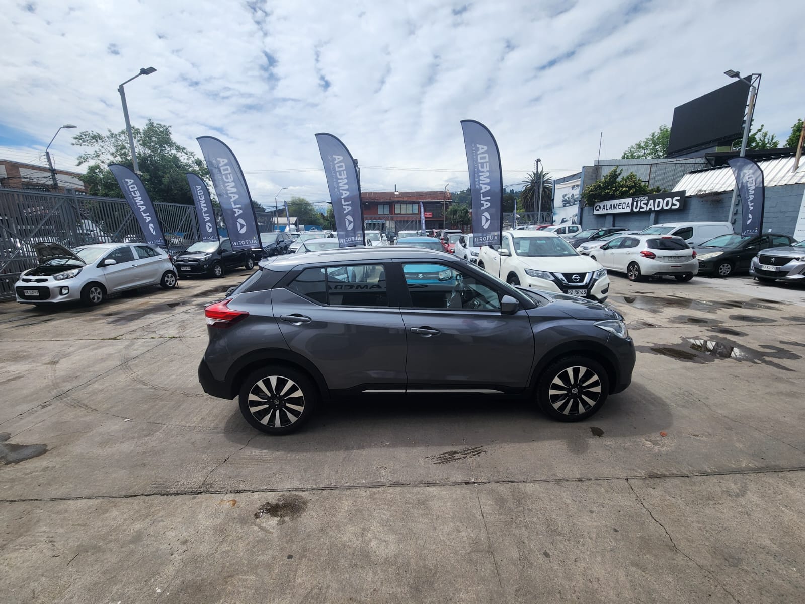 Nissan KICKS ADVANCE CVT 1.6 2018 - Foto 3 de 9