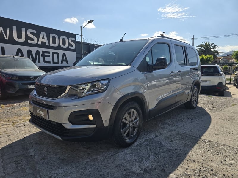 Peugeot RIFTER ALLURE BLUE HDI 4X2 1.5 2024