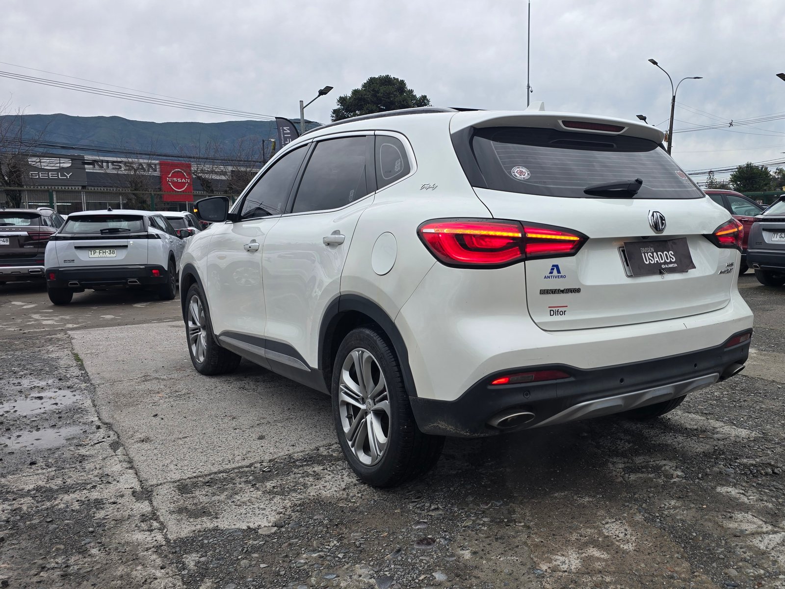 MG HS TROPHY 4X4 2.0 AUT 2021 - Foto 4 de 10