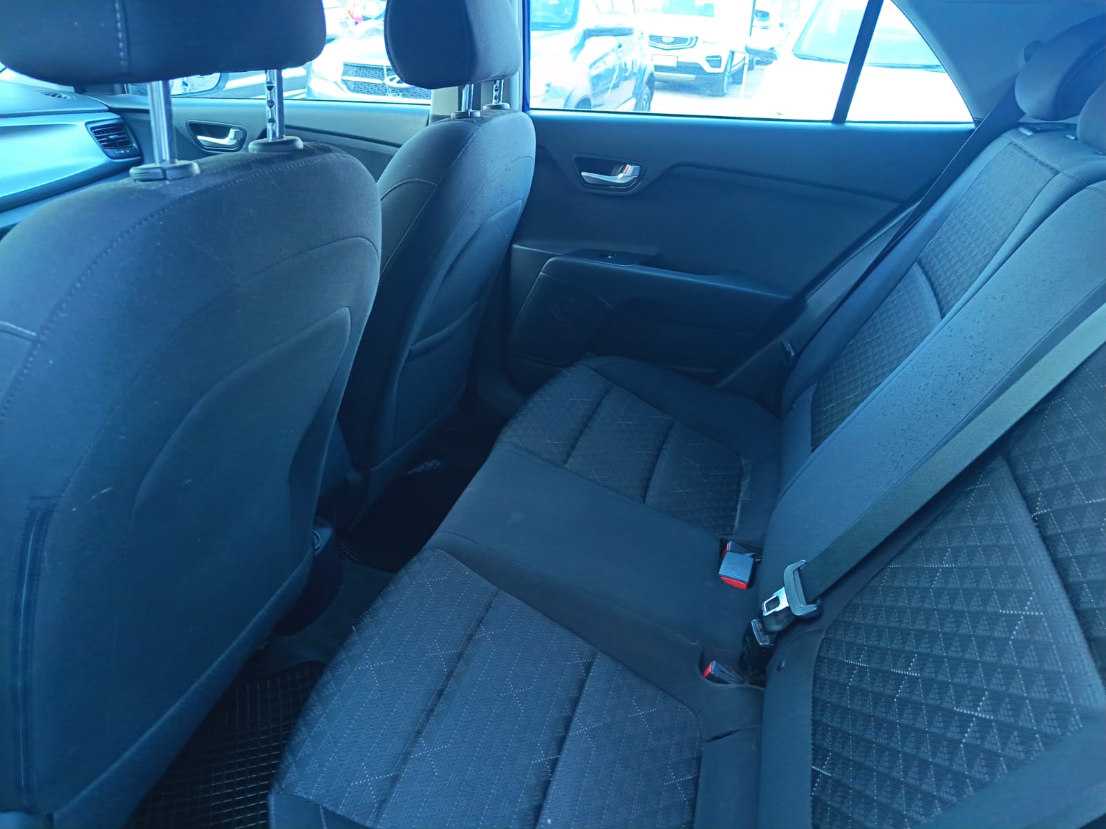 Kia RIO 5 LX 1.4 2023 - Imagen 7 de 7
