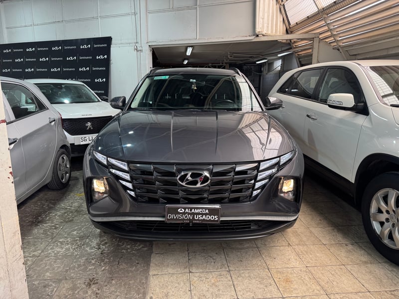 Hyundai TUCSON NX4 2.0 AUT 2023 - Imagen 6 de 9