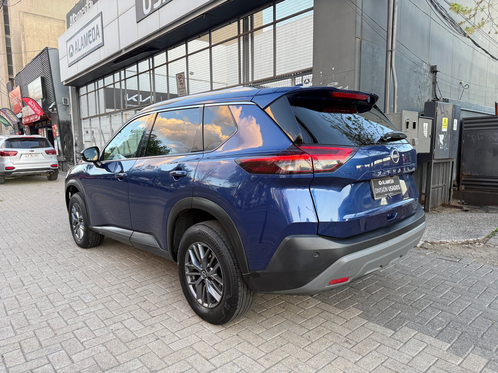 Nissan X TRAIL 4X2 7P CVT 2.5 2023 - Foto 5 de 8