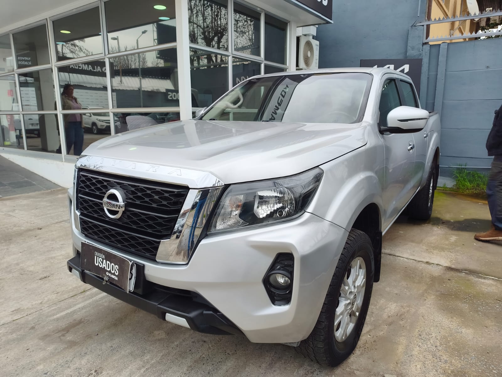 Nissan NAVARA DCAB XE 2.3 2021 - Foto 2 de 5