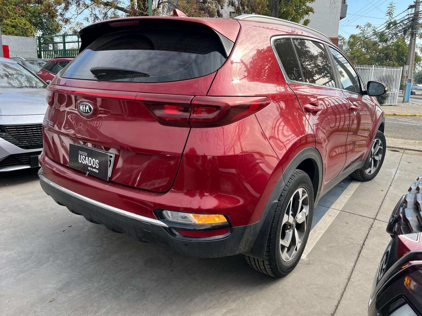 Kia SPORTAGE LX 2.0 2019 - Foto 2 de 9