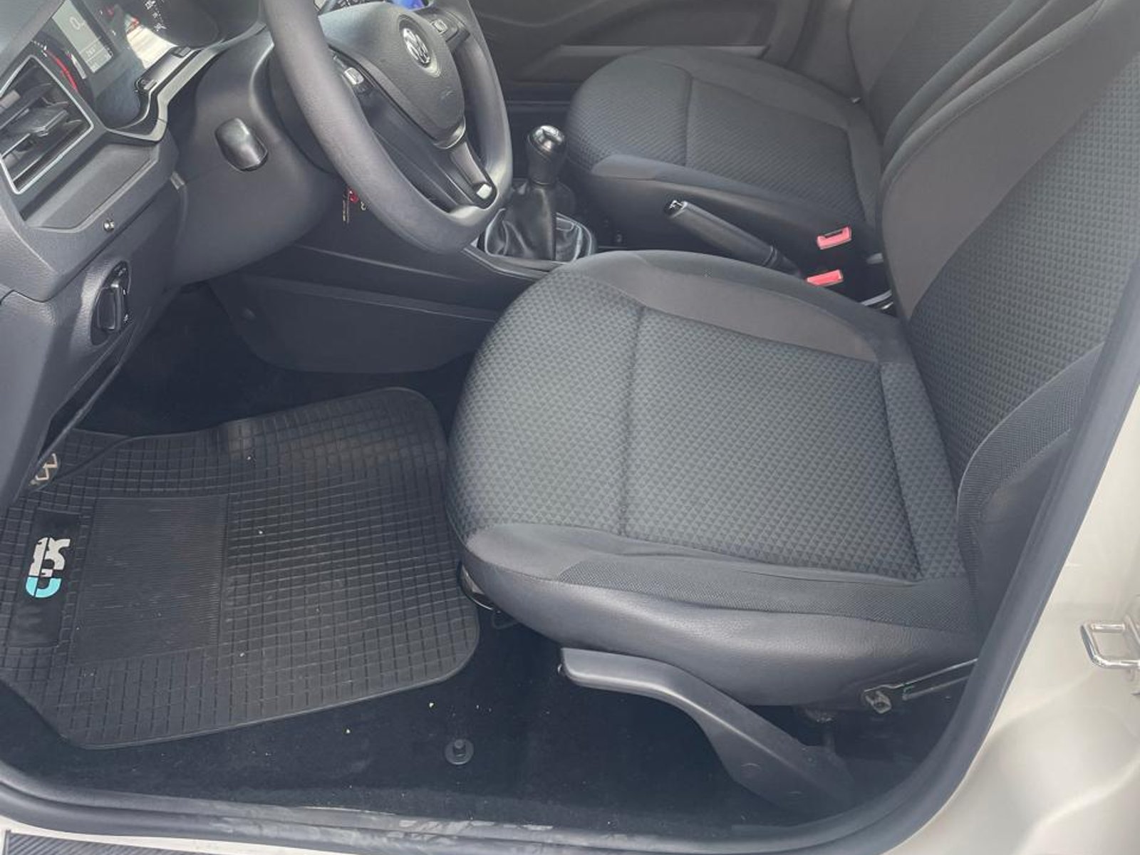 Volkswagen GOL 1.6 2021 - Foto 4 de 6