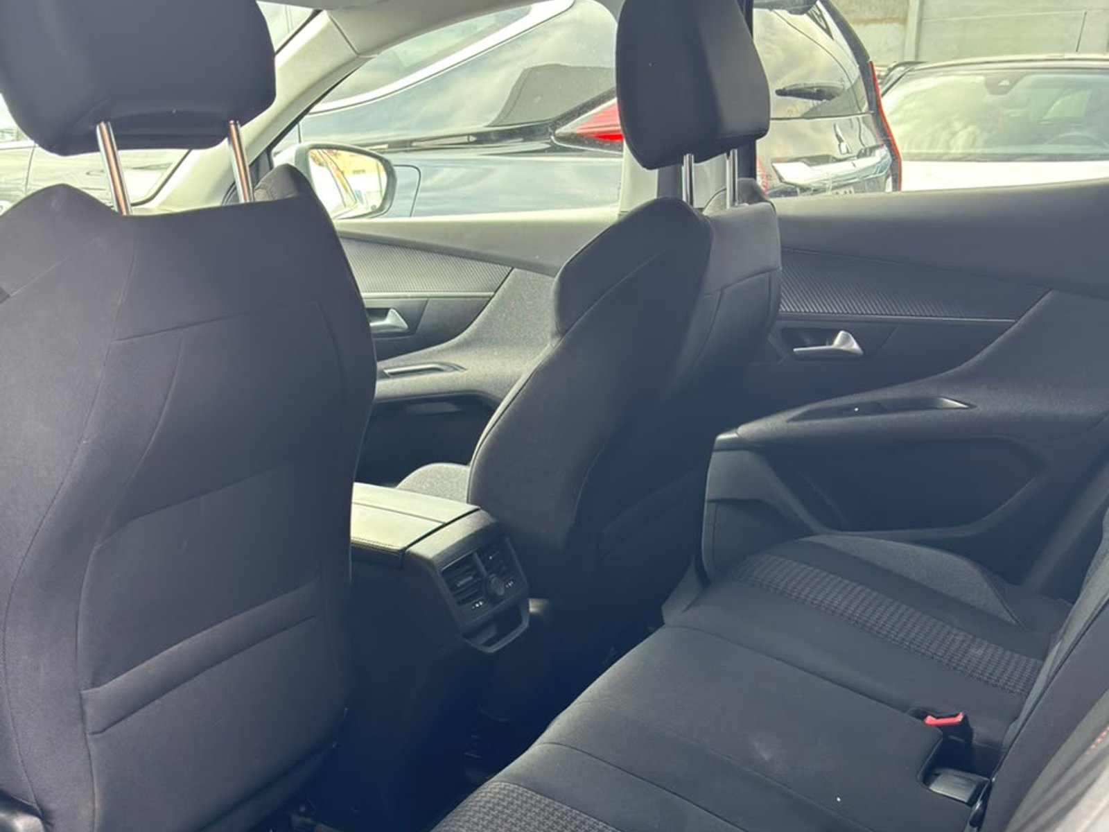 Peugeot 3008 ACTIVE 1.6 2019 - Foto 2 de 6