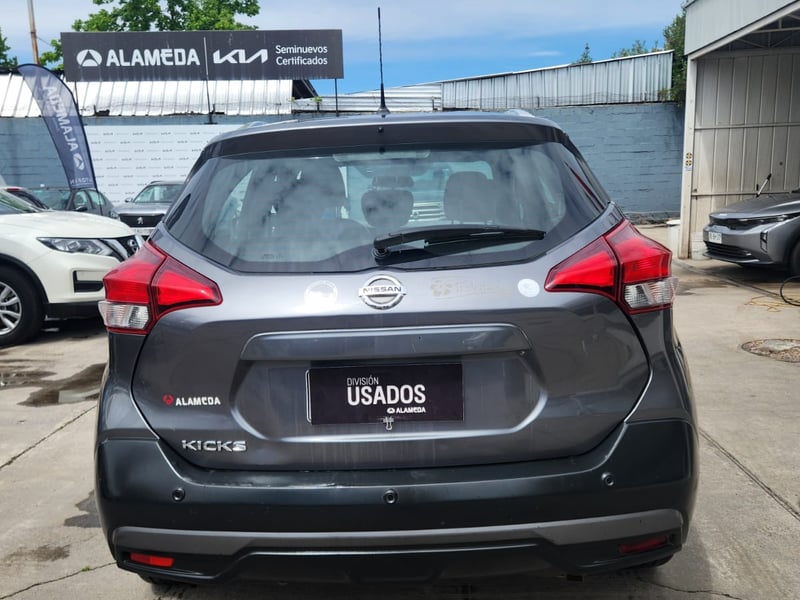 Nissan KICKS ADVANCE CVT 1.6 2018 - Imagen 6 de 9