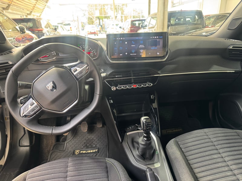 Peugeot 2008 ACTIVE 130 1.2 2024 - Imagen 7 de 7