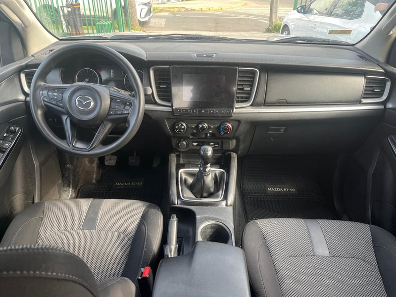 Mazda BT 50 4X4 3.0 2022 - Imagen 4 de 6