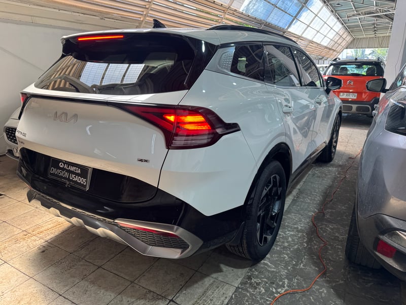 Kia SPORTAGE EX DSL 4X4 2.0 AUT 2023 - Imagen 3 de 7