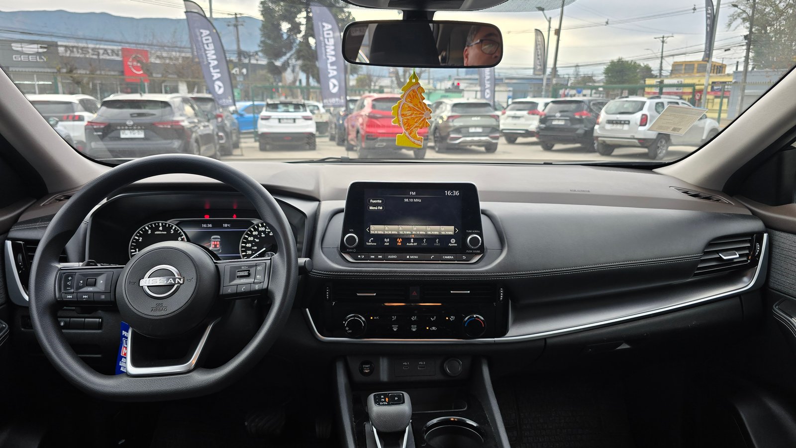Nissan X TRAIL 4X2 2.5 AUT 2025 - Imagen 10 de 18