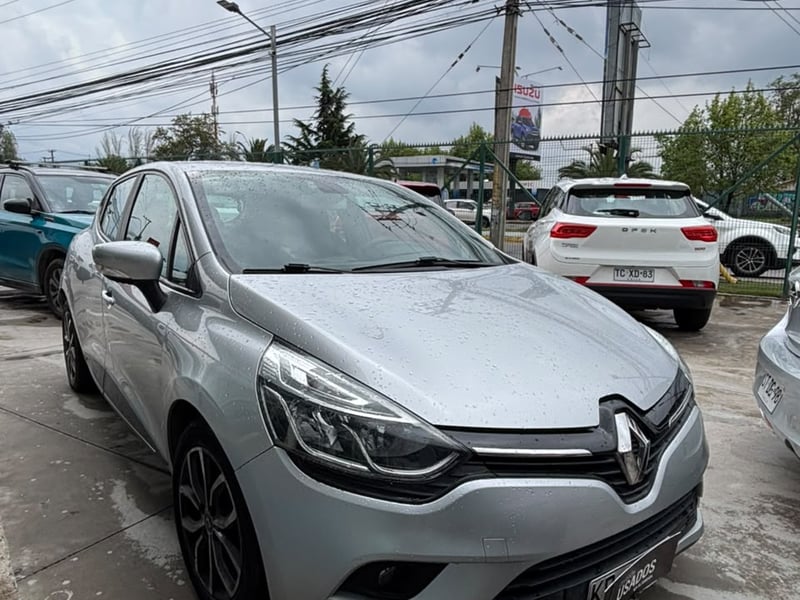 Renault CLIO HB EXPRESSION 1.2 2018 - Imagen 3 de 7