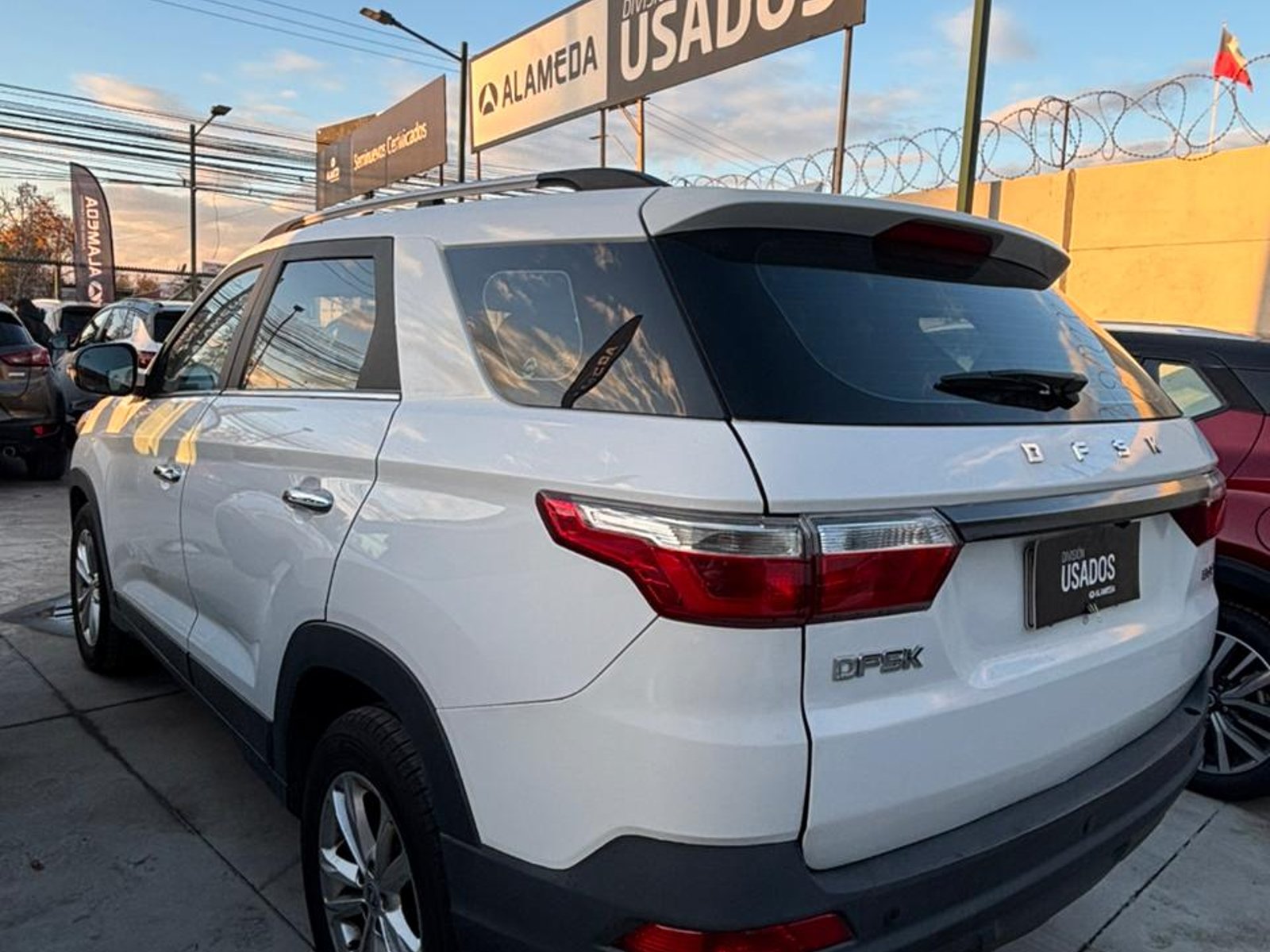 DFSK SUV 560 4X2 1.8 2024 - Foto 3 de 6
