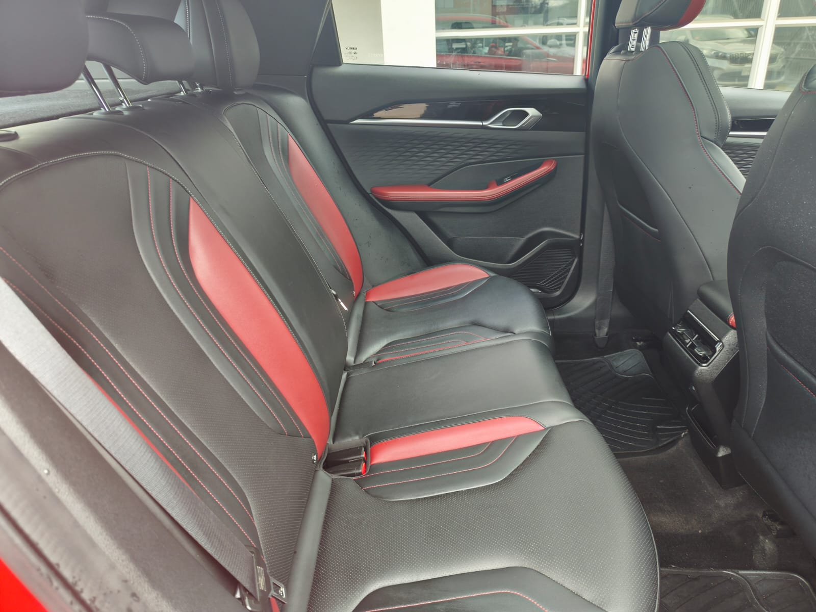 Geely NEW COOLRAY 1.5 AUT 2023 - Imagen 13 de 13